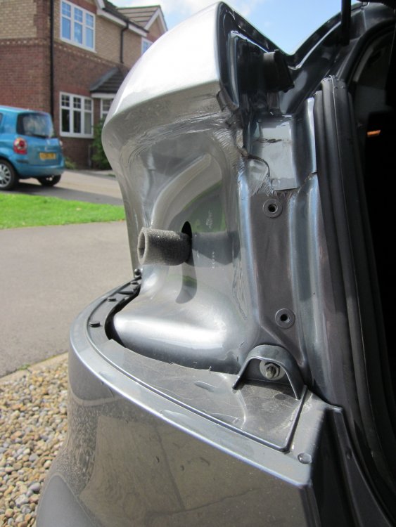 392687607_SkodaSuperbLEDTailLights(15).thumb.JPG.1ef3782b5f48f5de9e58c897ffe65330.JPG