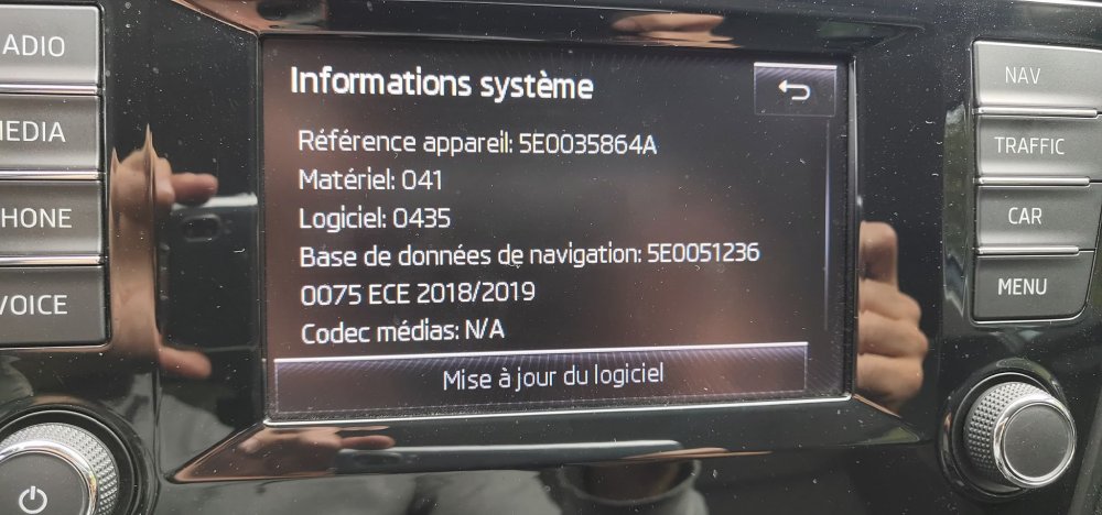 44273285_2172311362983921_7133179507371933696_n.jpg