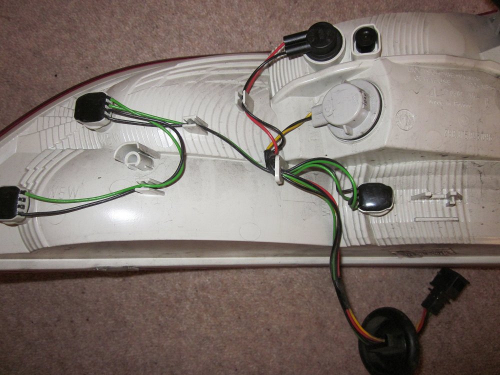 507155366_OriginalTailLights(2).thumb.JPG.f9a373382976d99a1bce9c53e1d72444.JPG