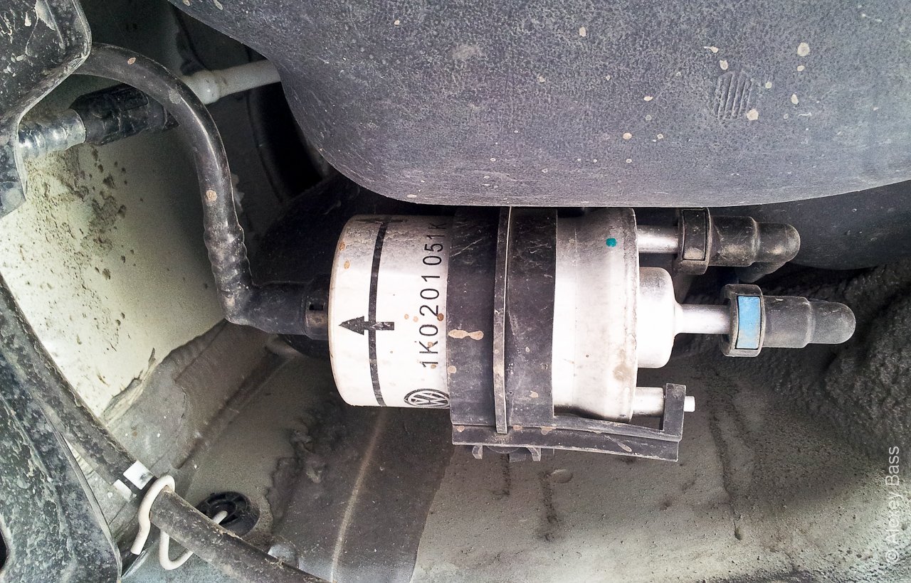 HELP strange vibrating noise