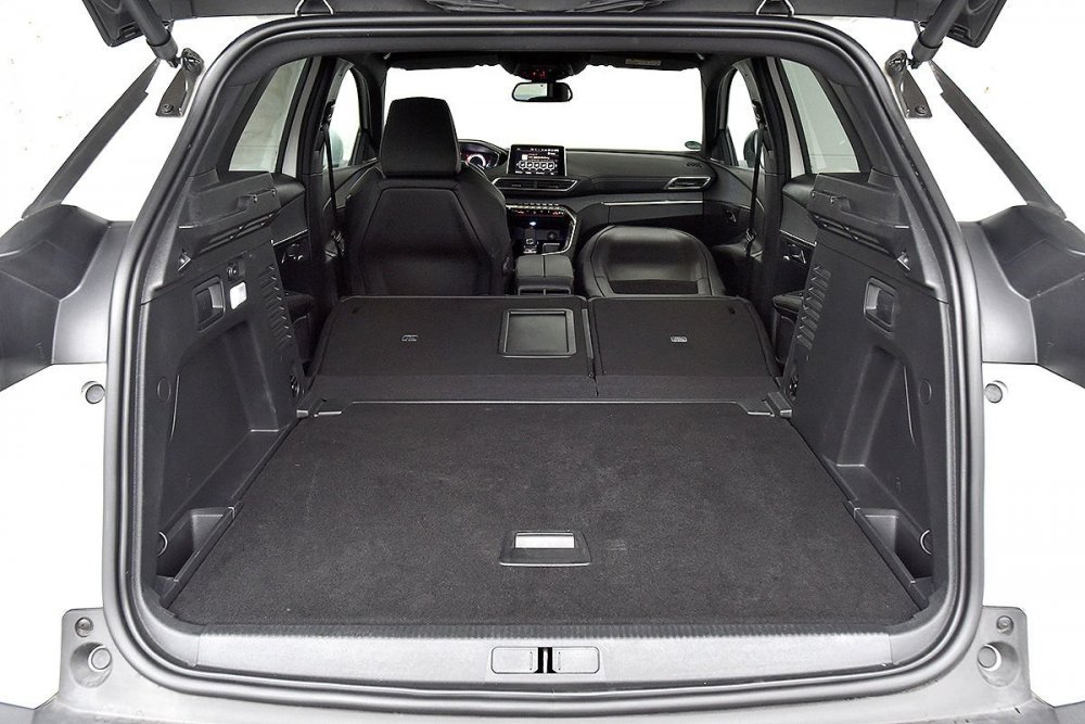 Peugeot-3008-1200x800-fe8d57d171c0d7d8.thumb.jpg.44a32da9803a2e3f6348343d19f02d56.jpg