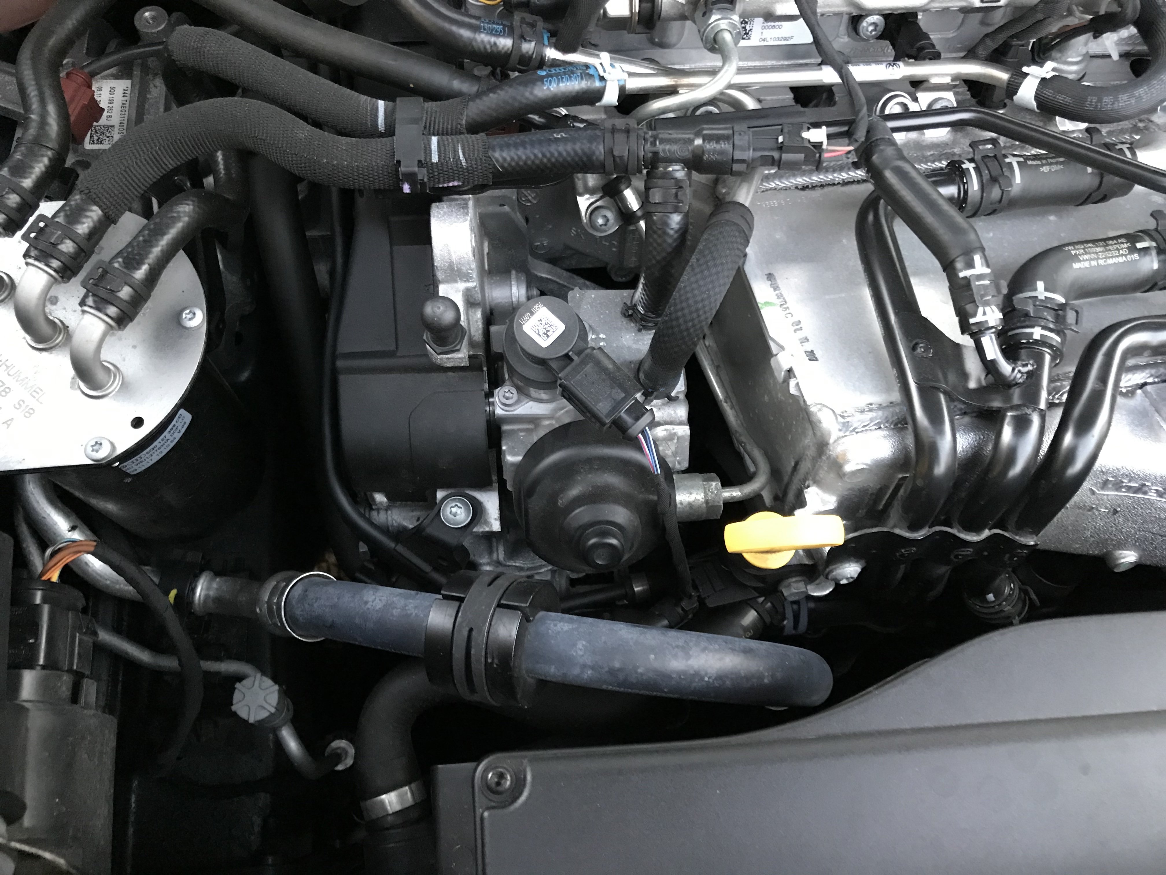 Oil filter location? Skoda Kodiaq MKI (20172023) BRISKODA