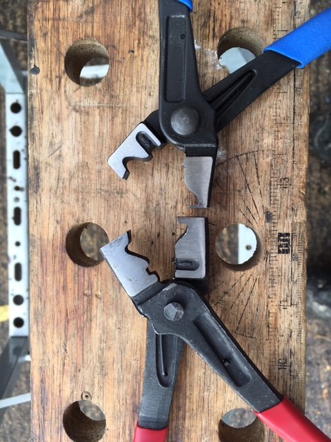 Can't close clic clamps - any advice please?