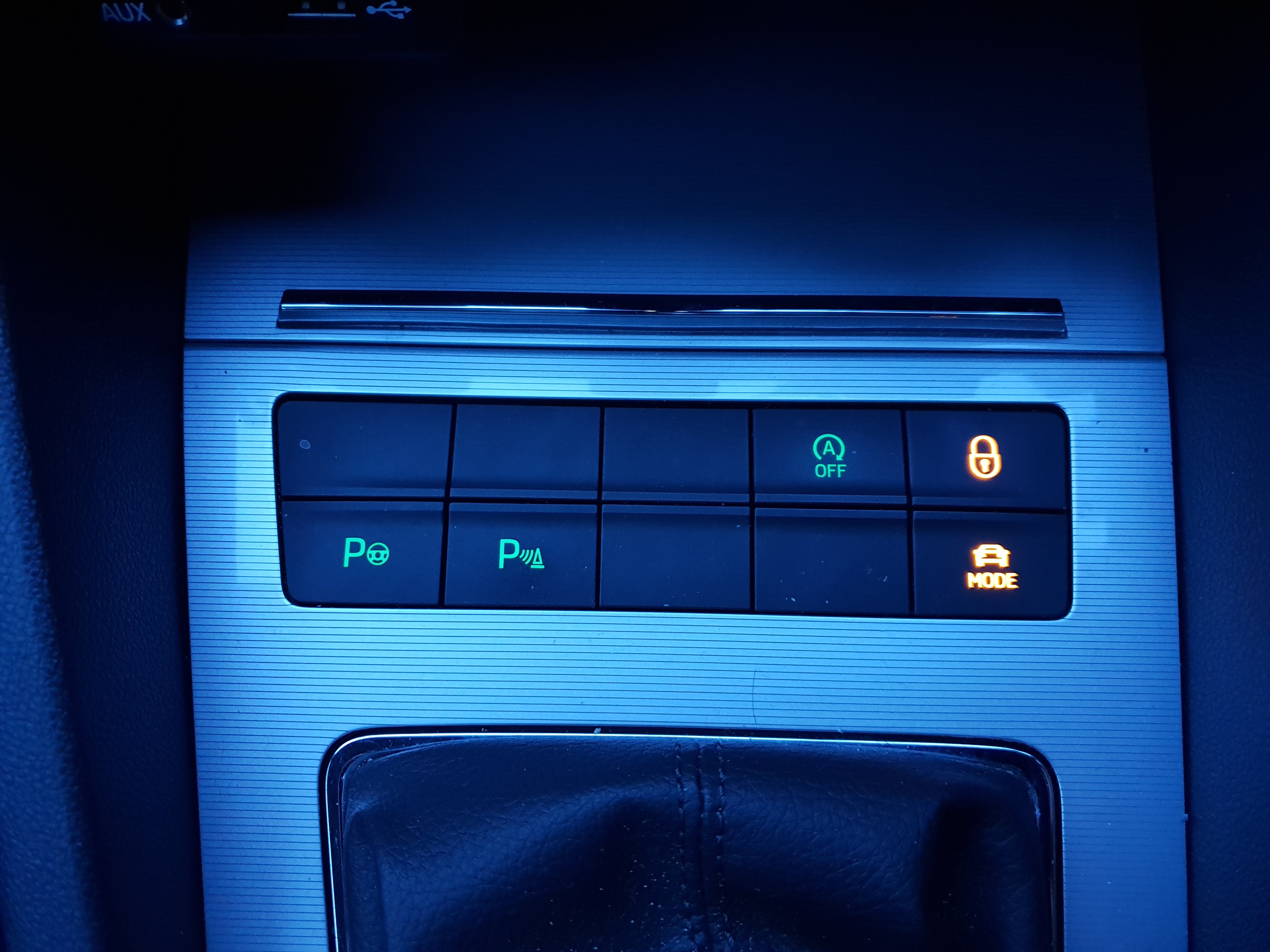 Front assist skoda