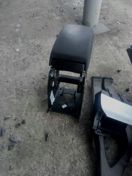 olx_image_2019-01-08_13-32-43.thumb.jpg.8af8a81e332c7131bd77cf937e1c3f50.jpg