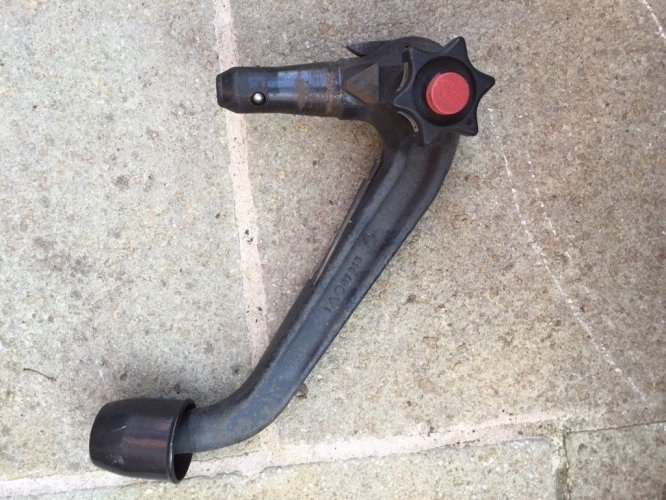 towbar_skoda_vw_westfalia_detachable_swan_neck_towbar_317_058_9054100.jpg