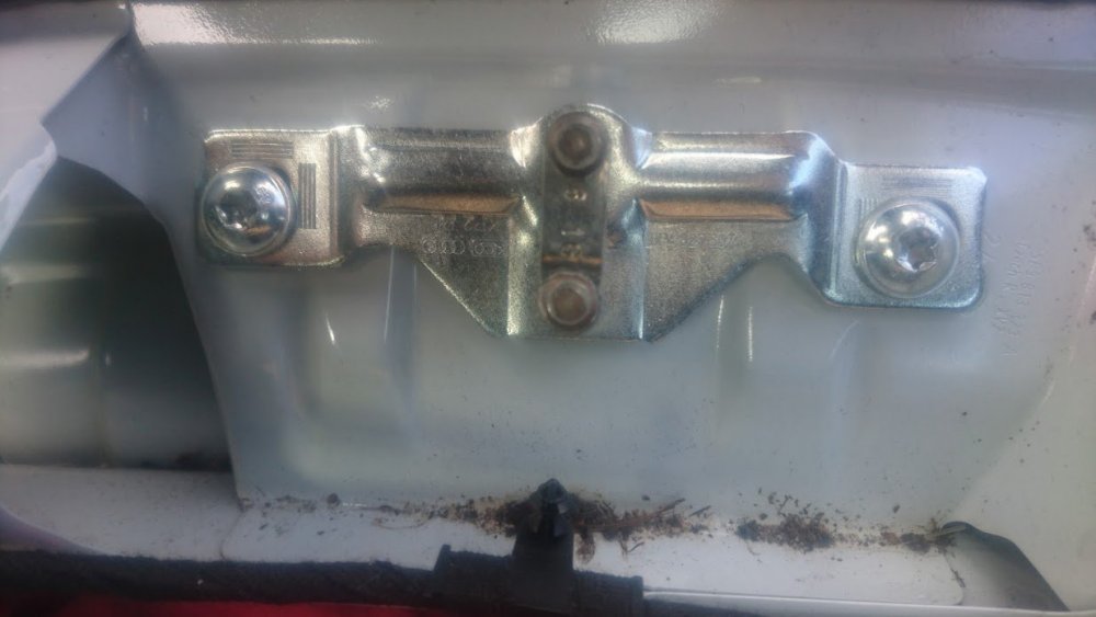 Latch position 3.JPG