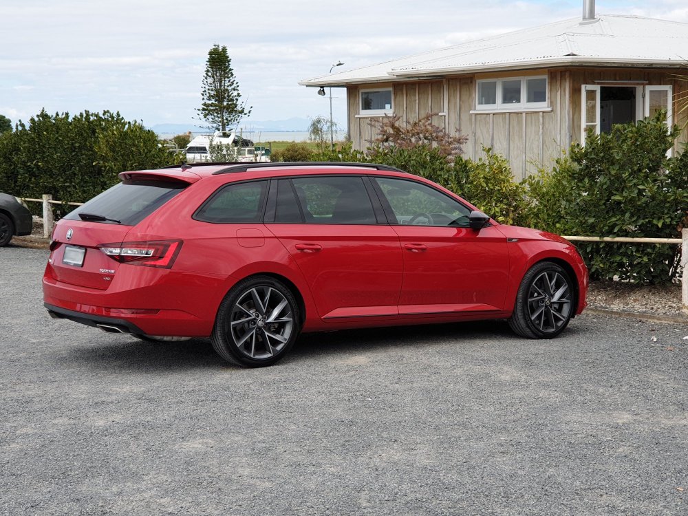 1435327763_Skoda1SML.thumb.jpg.cdbdfa9d5609880f1c058e14d1d5f361.jpg