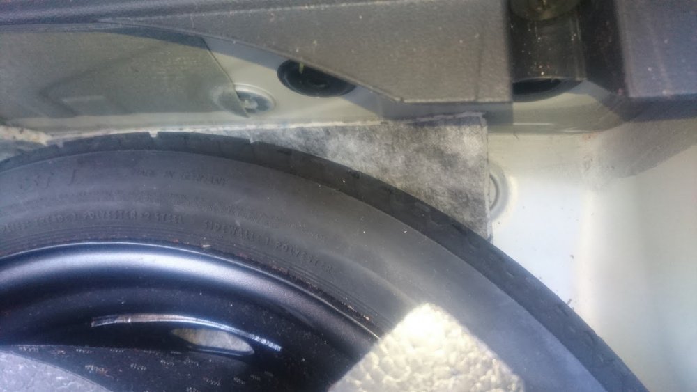 underlay under spare wheel.JPG
