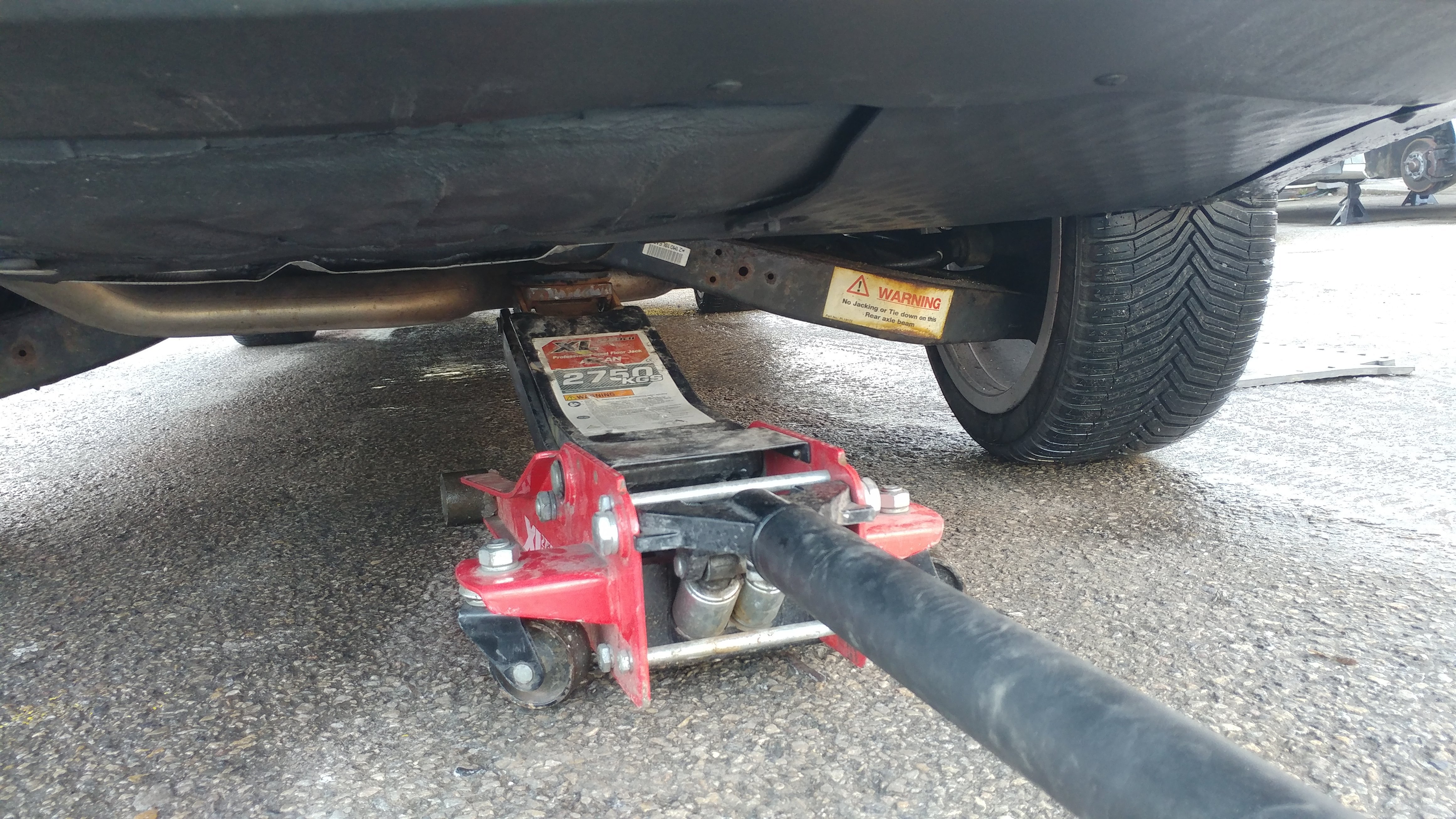 Jacking Car Up Skoda Superb Mk Ii Briskoda
