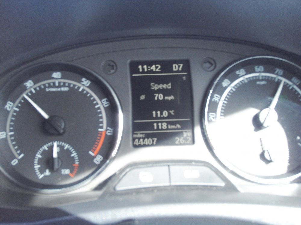 10%2c40 %2c 99 ron%2c Water Wetter Good MPG 014.JPG