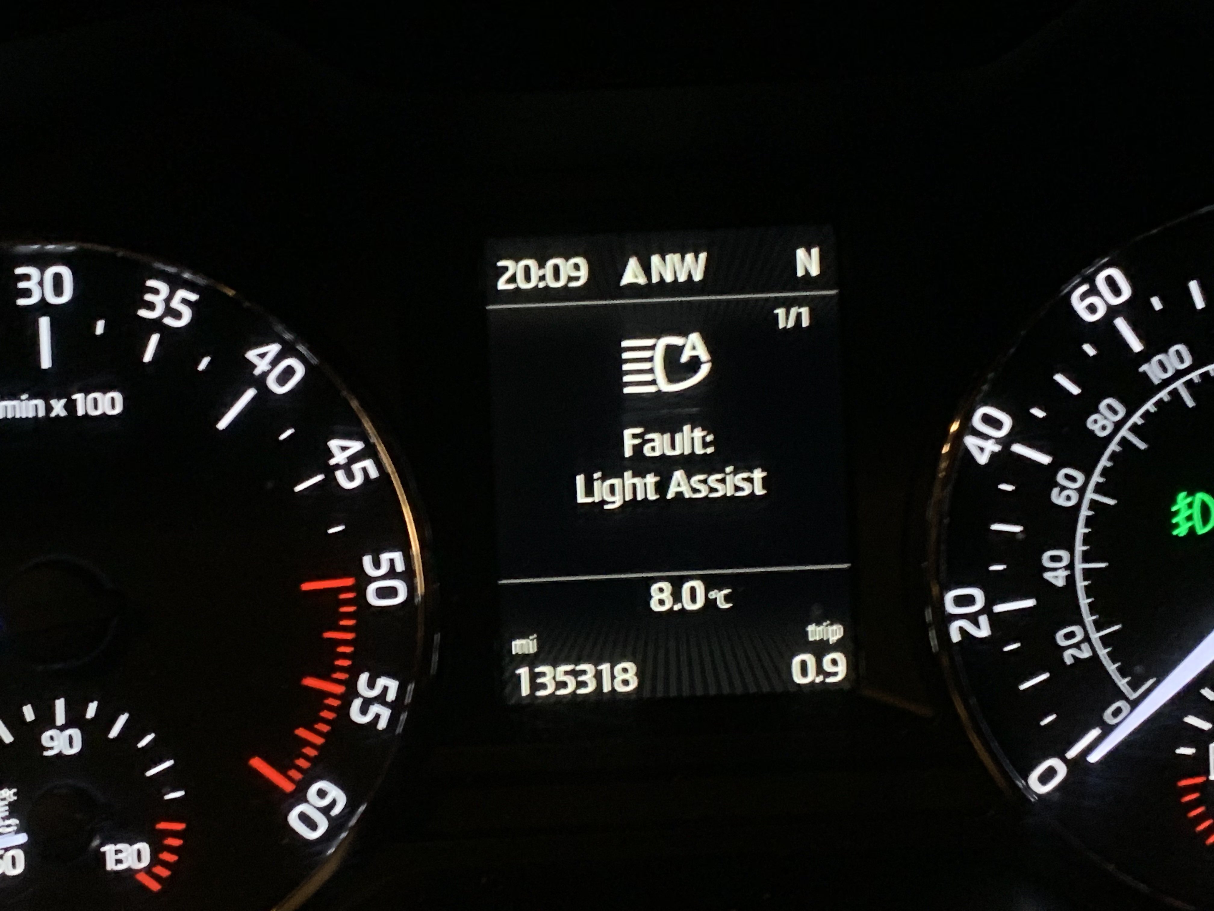 Light assist Skoda Octavia Mk III (2013 2020) BRISKODA