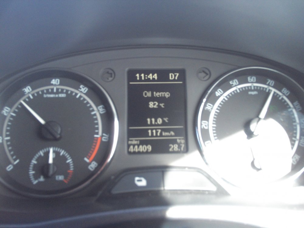 10%2c40 %2c 99 ron%2c Water Wetter Good MPG 028.JPG