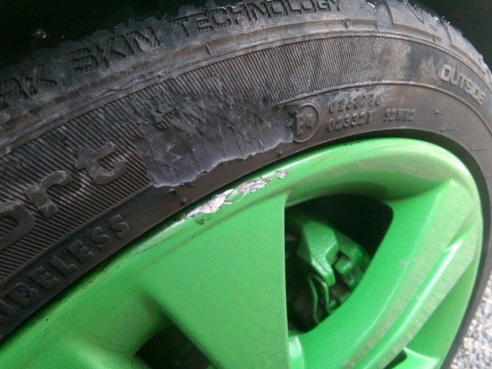 chipped.jpg