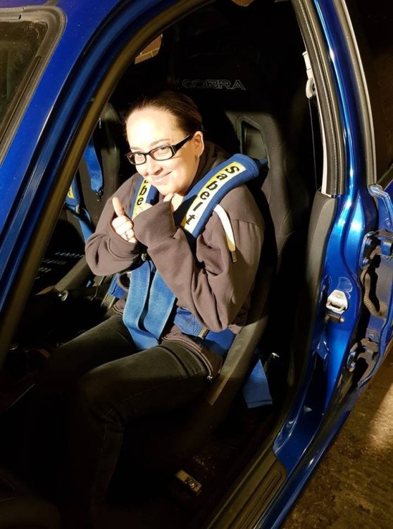 harnesses.thumb.jpg.de43bcd56e26b268a2c45c7ebd1516b9.jpg