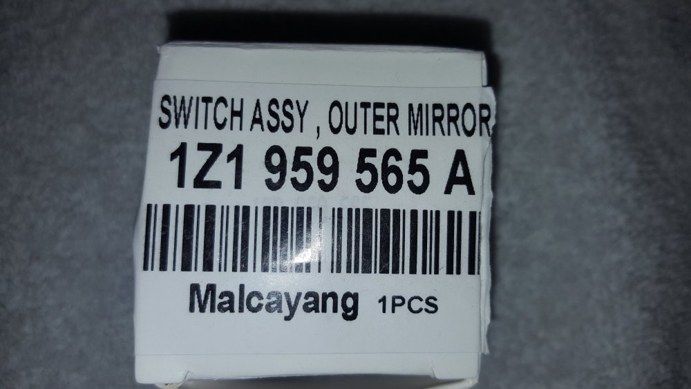 1Z1 959 565 A Octy 2 mirror switch 1.jpg