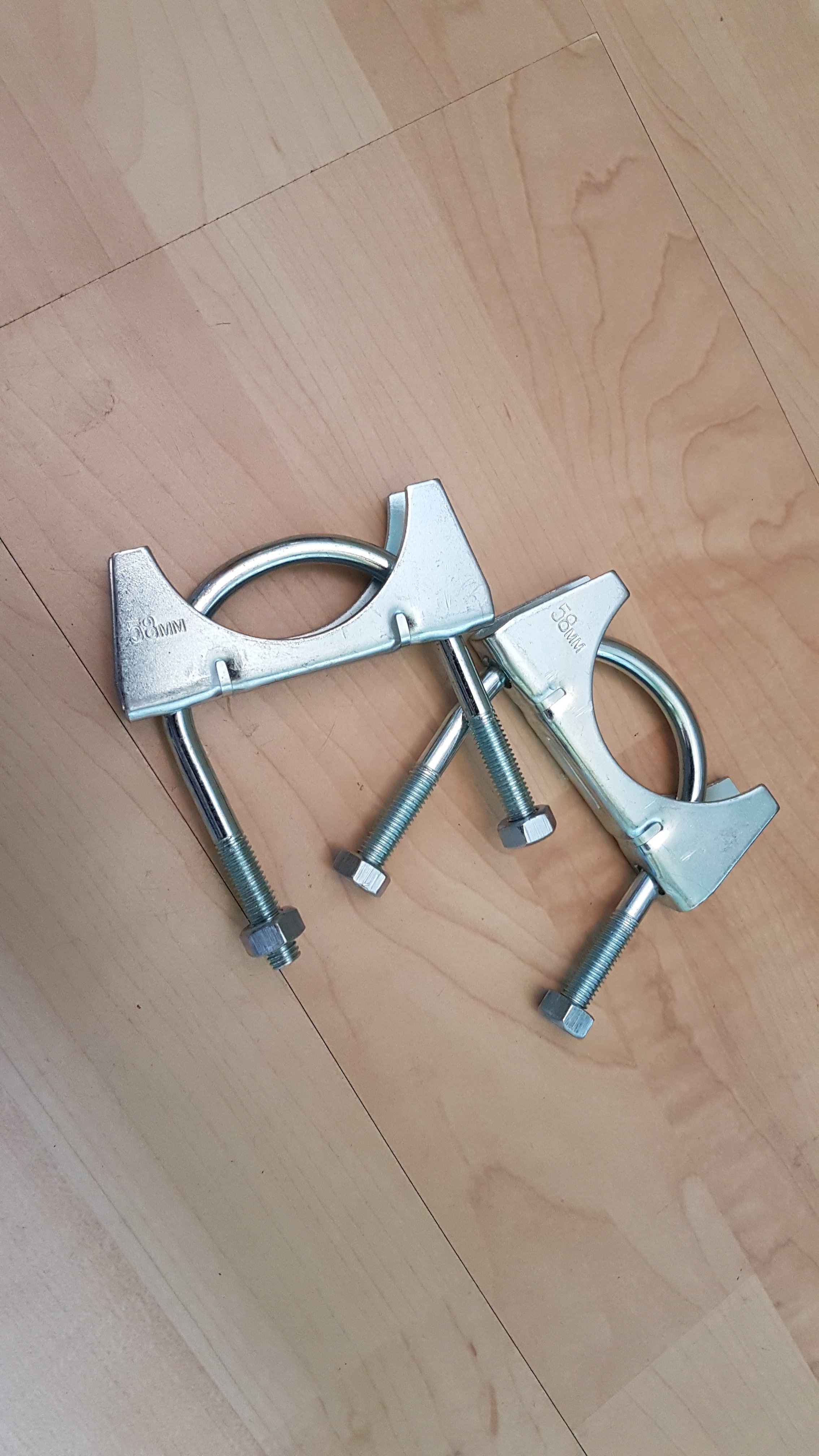 Exhaust joining sleeve clamps failure Skoda Fabia Mk II (20072014