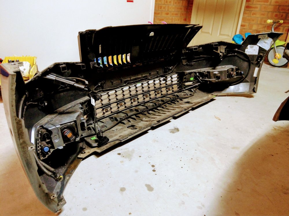 262469499_bumper03.thumb.jpg.883a7eef40ad30f6e9877b325d32a0b2.jpg