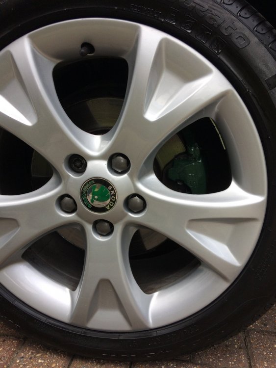 Painting Calipers ?? Skoda Superb Mk II (20082015) BRISKODA