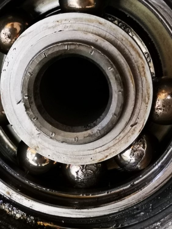 YetiBoxBearing.jpg