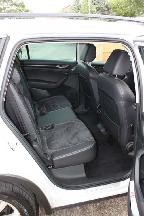 car-3.jpg