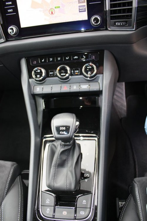 car-9.jpg