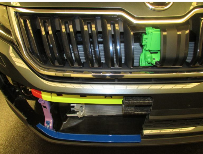 Front assist skoda