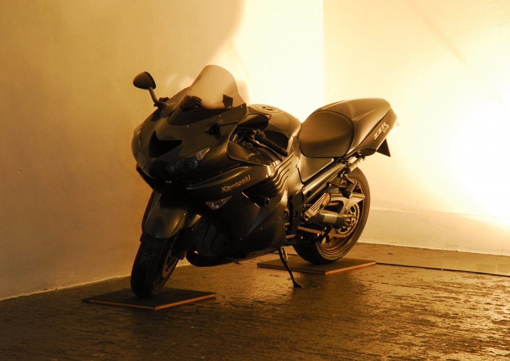 ZZR1400 5 (2) (1).jpg