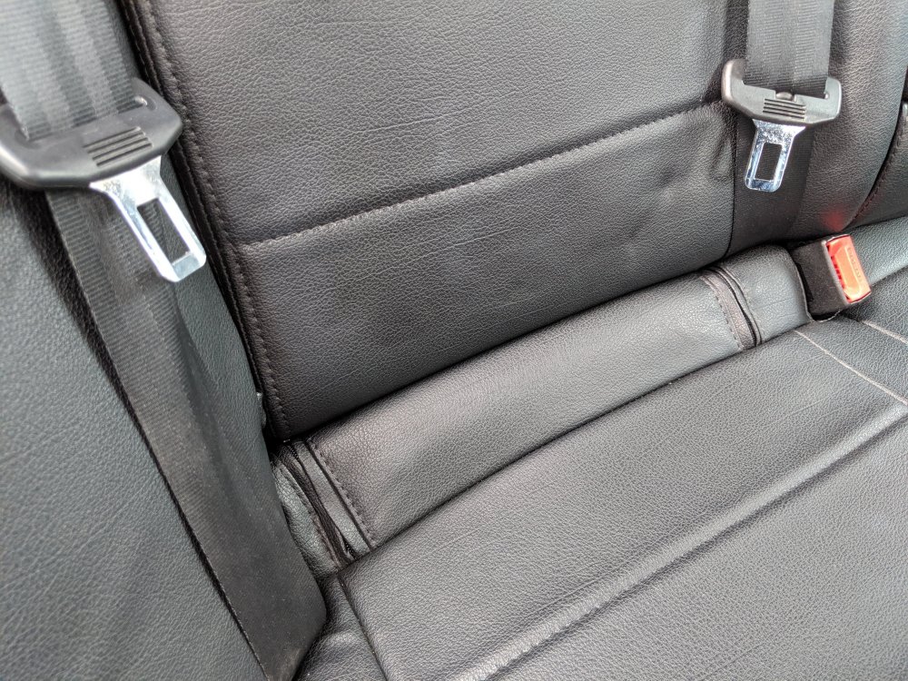 isofix zips.jpg