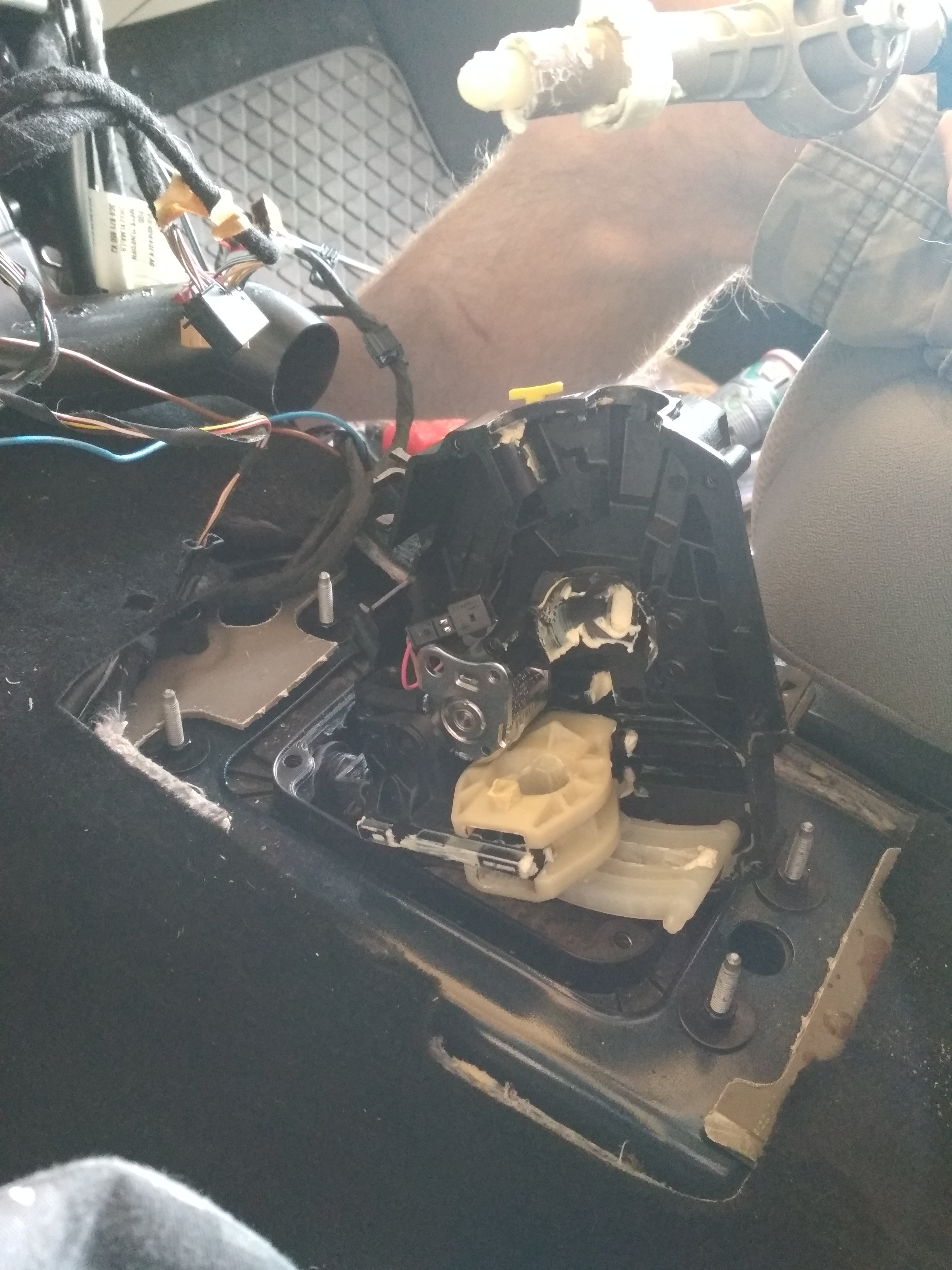 DSG gearbox lock wont realease Skoda Octavia Mk II (2004 2013