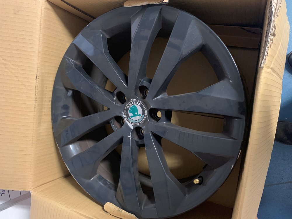 WHEEL3.jpg