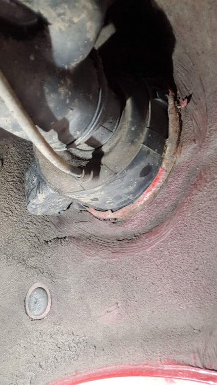 RUST UNDER ARCH.jpg