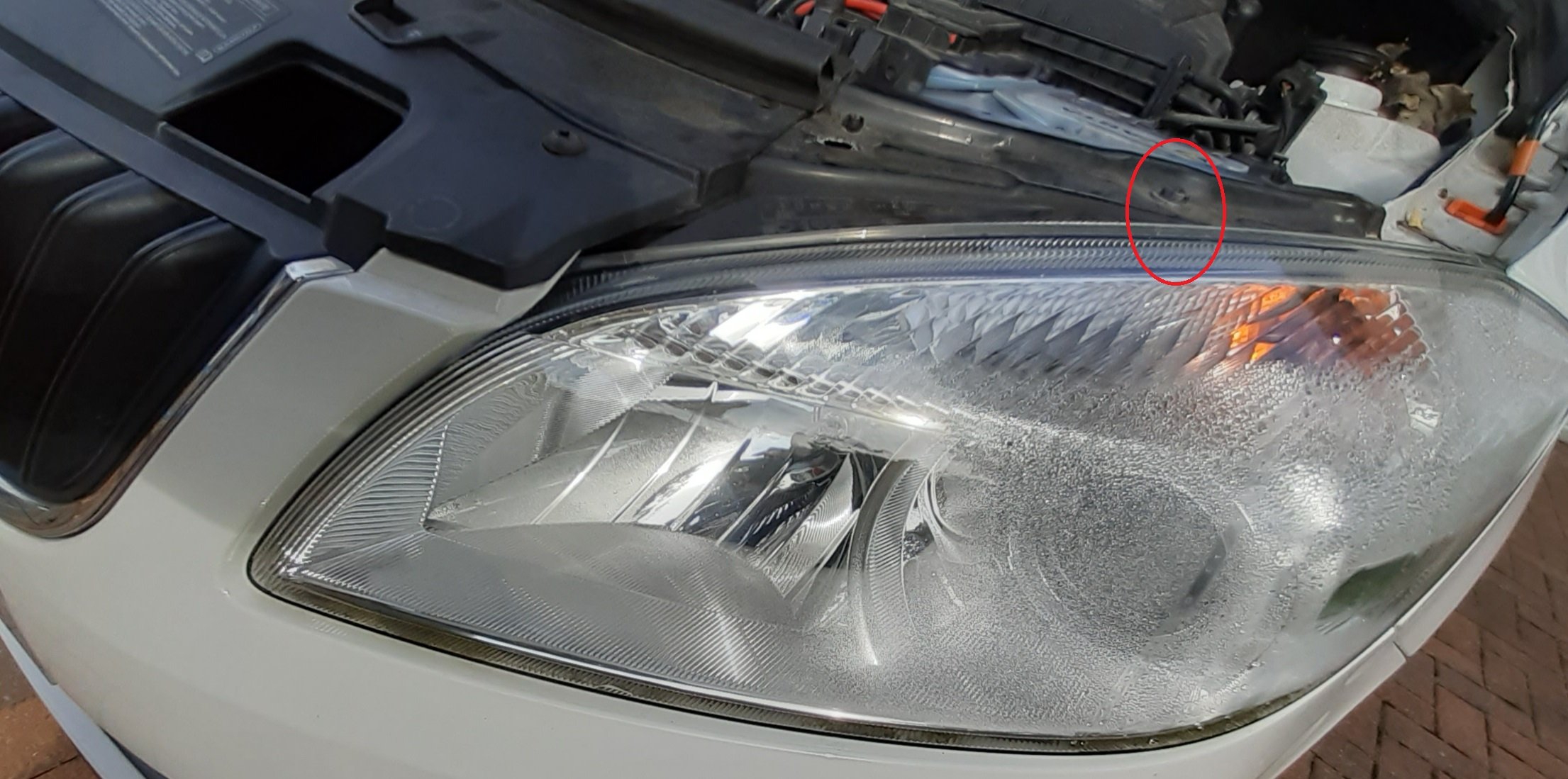 Headlamp Problems Skoda Fabia Mk2 2007 2014 BRISKODA ford-focus-rs-mk2-schmutzf-nger-spritzschutz-schwarz-mit-blau-umriss