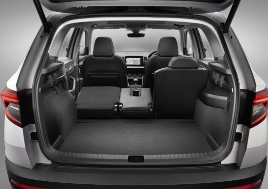 Skoda-Karoq-rear-seats-and-load-space-e1517831799748.jpg.971d9b933b0061e96b8b3cf43156c96d.jpg
