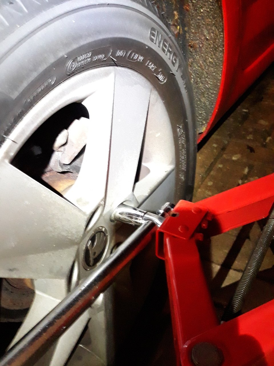 Jammed Wheel Security Bolts Skoda Octavia Mk III (2013 2020) BRISKODA