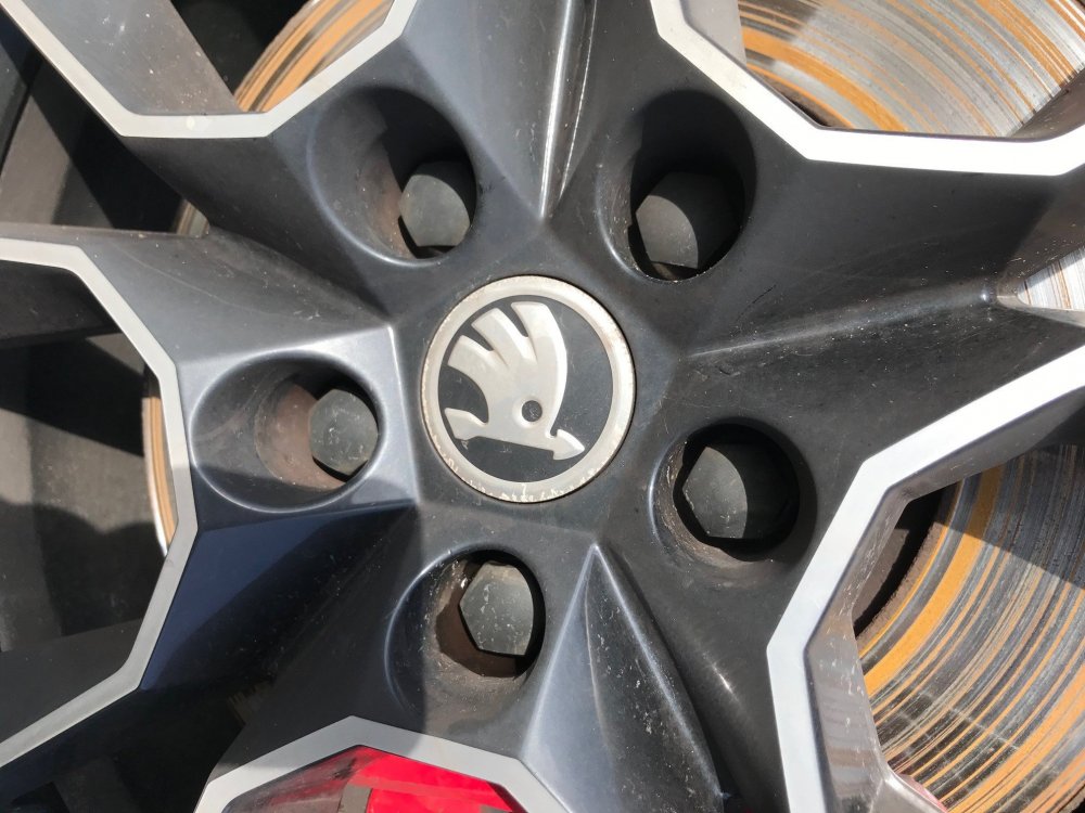 369993733_Wheelold.thumb.jpg.19310151c4d6864788b3fbfb054d3be9.jpg
