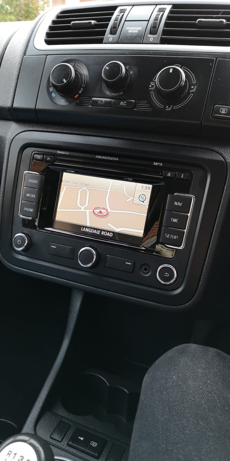 Gps/maps frozen. Skoda Fabia Mk II (20072014) BRISKODA