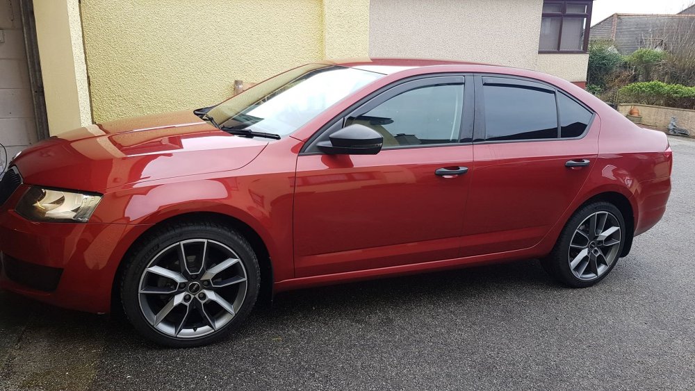 1855832486_skodahalfway.thumb.jpg.8b38d4e36d61050009d9fb1d8f356328.jpg