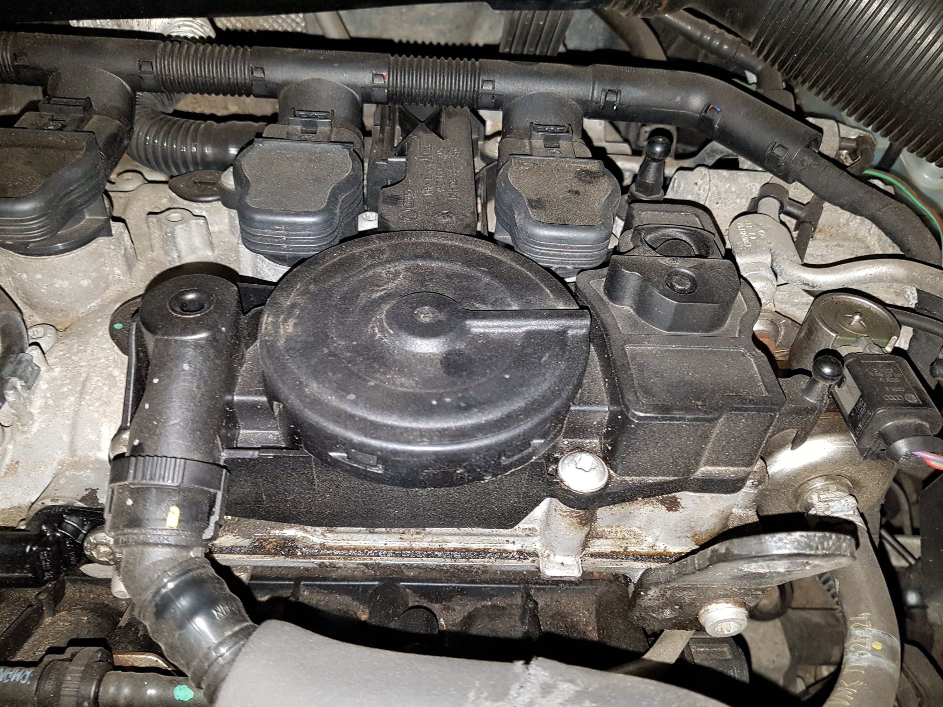 Oil leak, Skoda Octavia 1.8 118kW, 2011, manual Skoda Octavia Mk II