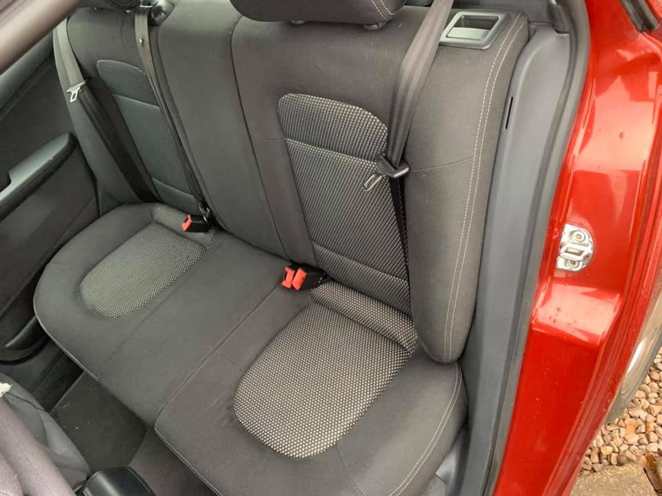 740926548_Sportsseats9.jpg.bacbd37d3d8c74b604b395aa83b2b008.jpg