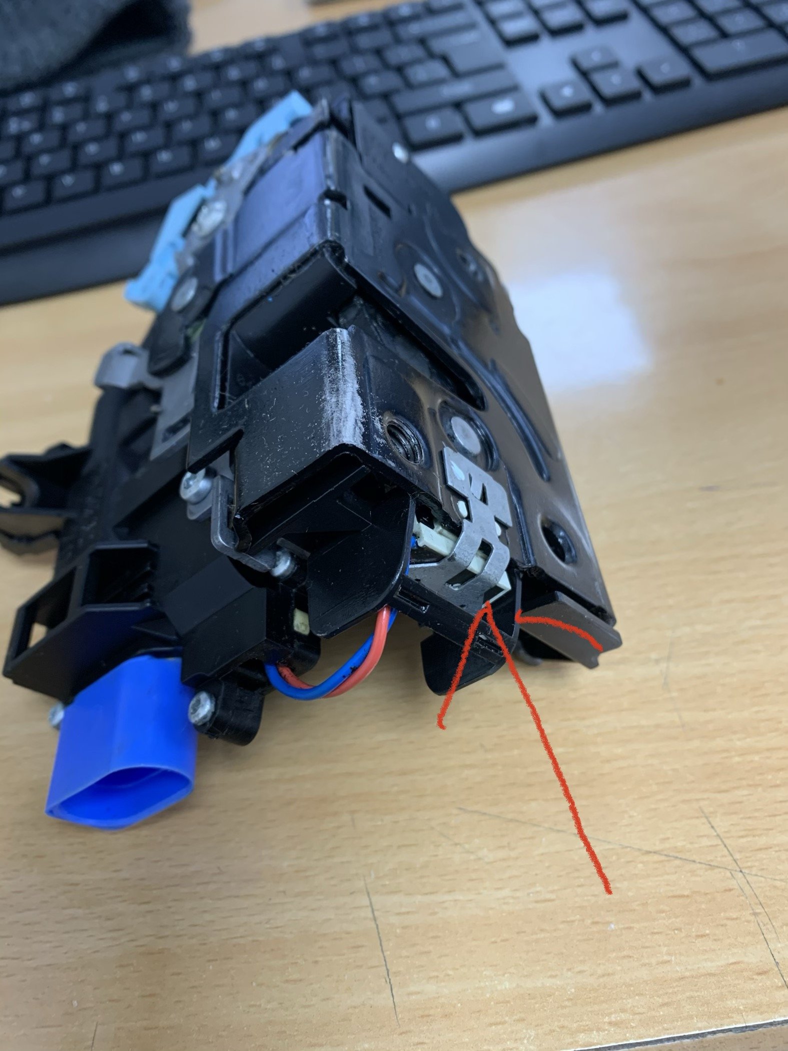 Drivers Door Lock Not Working Properly Skoda Octavia Mk II (2004