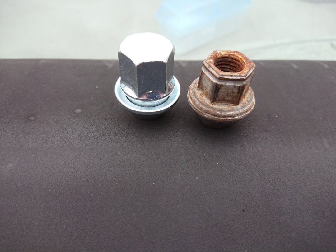 Swollen Wheel Nuts..... General Automotive Chat BRISKODA