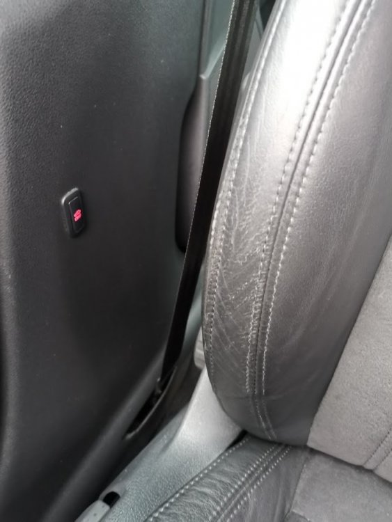 seat.jpg