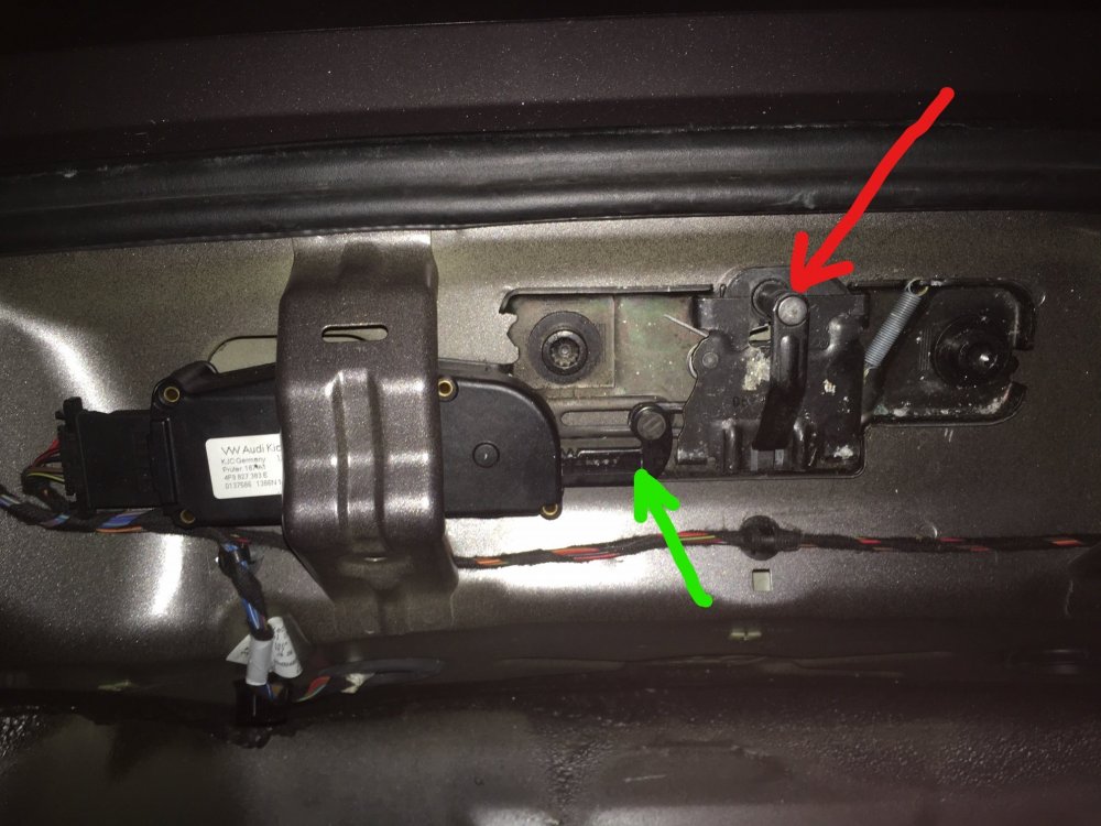Tailgate Lock Mechanism.jpg