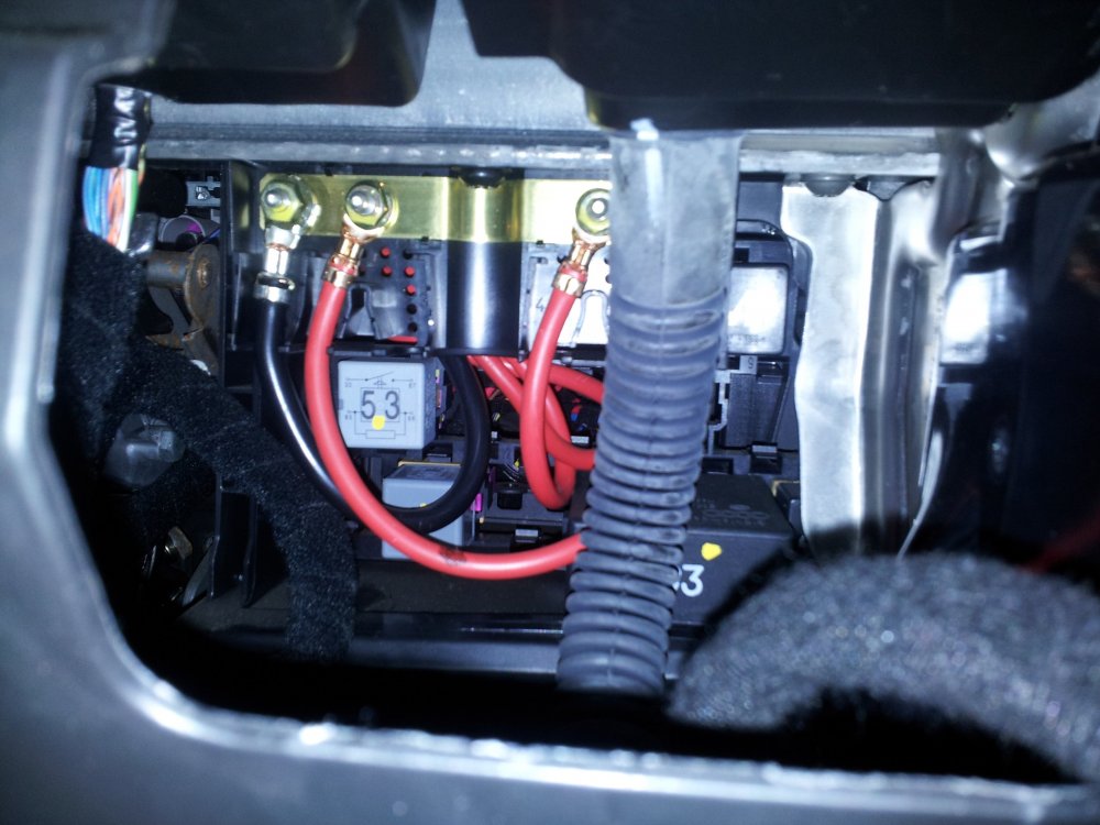 Voltage distributor.jpg