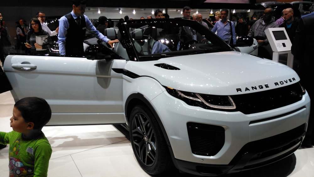 1141304543_EvoqueConvertible2.thumb.jpg.312665d8cd49a1f33c275bea229e8cc3.jpg
