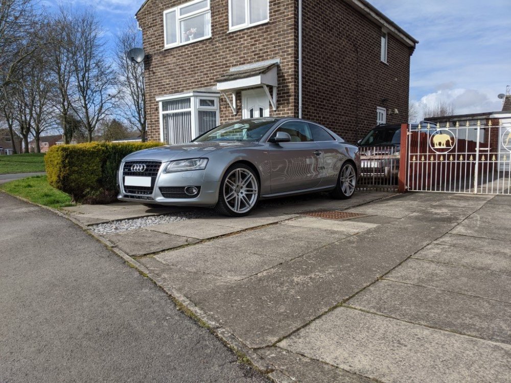 382374231_audi-a5-3(Medium).thumb.jpg.eb4f343255f38b37eecee29cb4e176ab.jpg