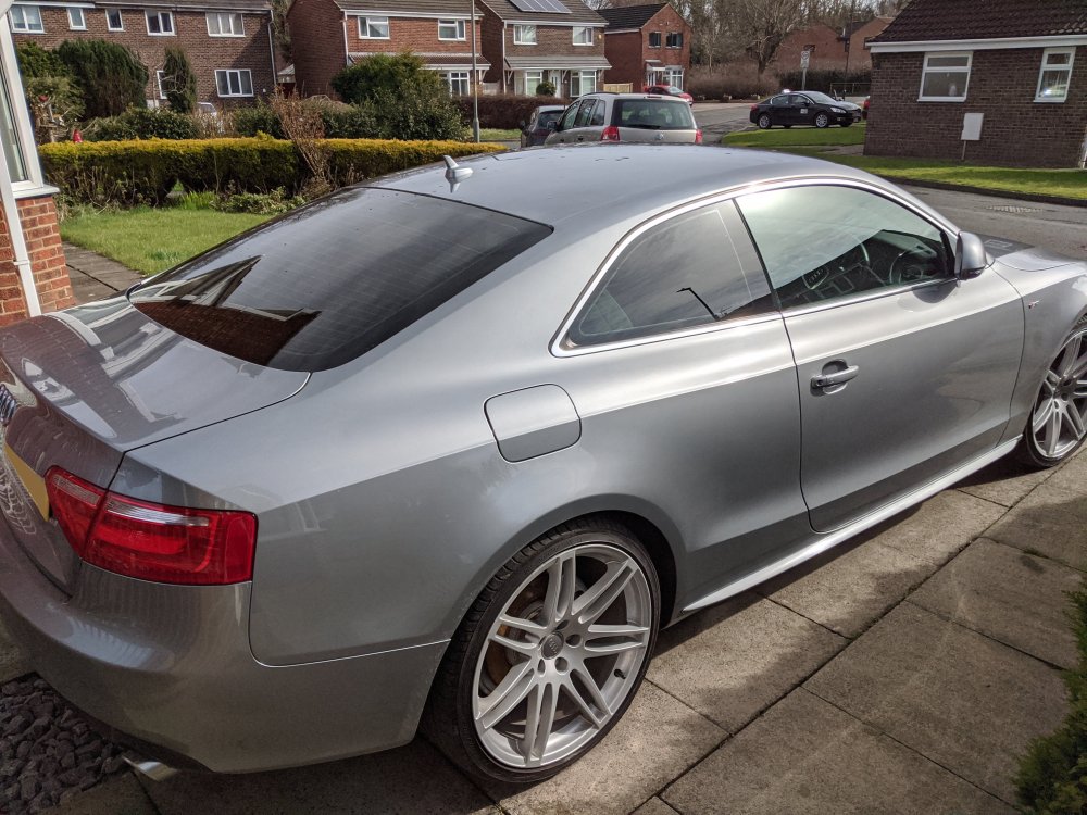 audi-a5-7.thumb.jpg.c40bab7ebf3c0be54f036d0651cc35e9.jpg