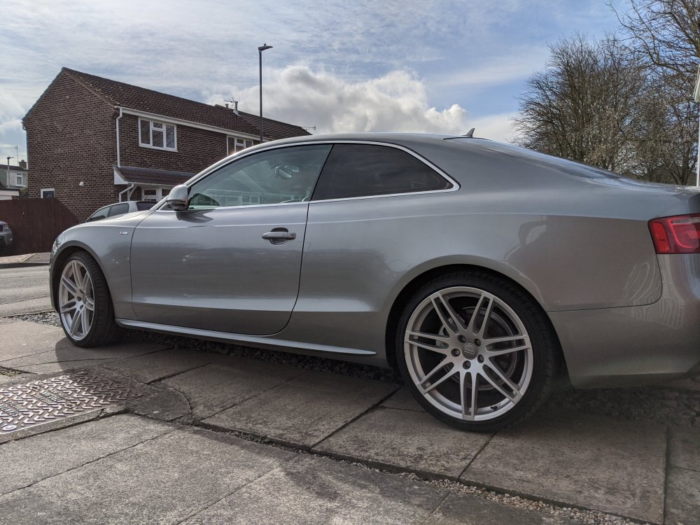 audi-a5-8.thumb.jpg.edec030b905aecf303c52213c5b3639c.jpg