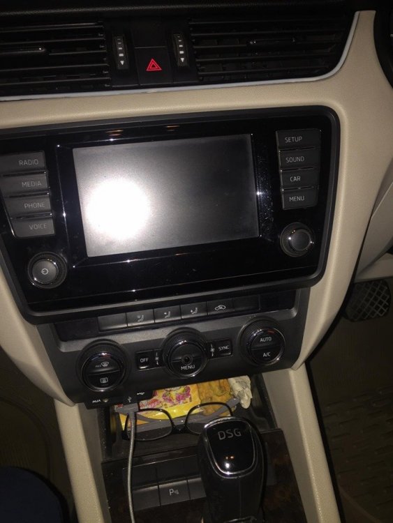 head_unit.thumb.jpg.d7b3a44f31d724d64568d7f754e176a2.jpg